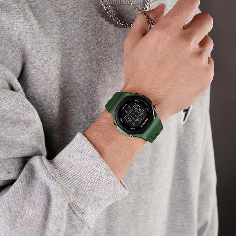 NAVIFORCE Creative Multifunction Male Wristwatches Silicone Strap LCD Display Electronic Watches for man Casual Wild Male Clocks