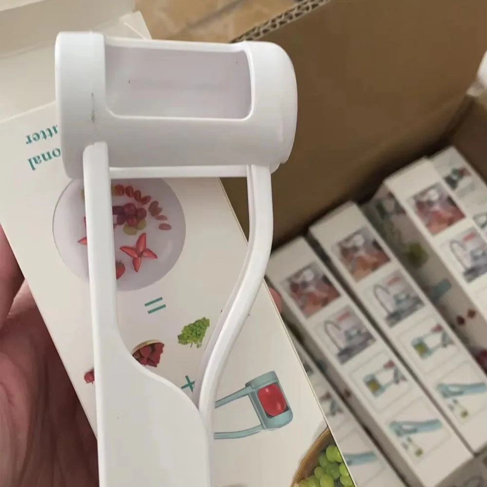 Tomato Slicer Cutter Grape Tools Cherry Fruit Salad Splitter Artifact For Toddlers Kitchen Accessories For Baby Fruit Cut Gadget